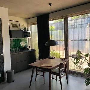 Chez Odette - Free Bikes & Private Car Parking , Amsterdam Niederlande